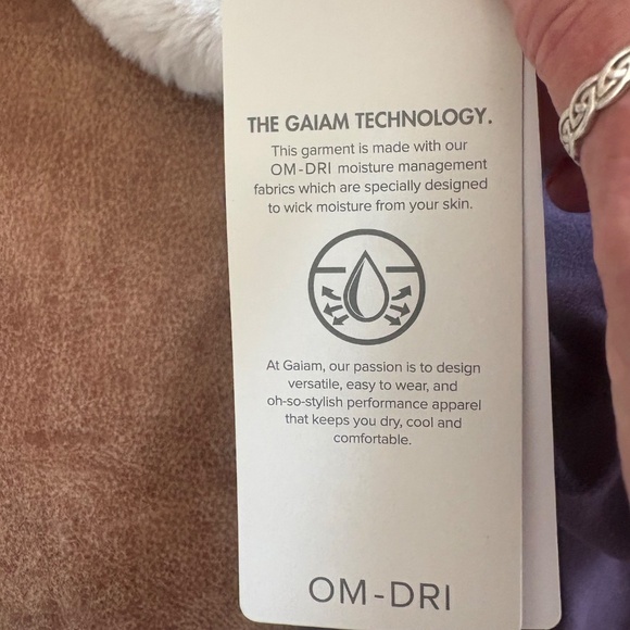 NWT Gaiam's “The OM fit” Mysterioso Purple Leggings - SIZE S - Picture 15 of 16